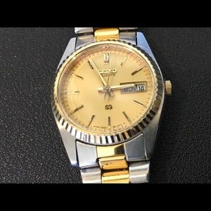 SEIKO (Quartz) Vintage Watch ✨